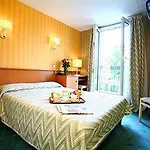 Du Eugene Отель 3*
