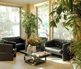Du Eugène Hotel 3*
