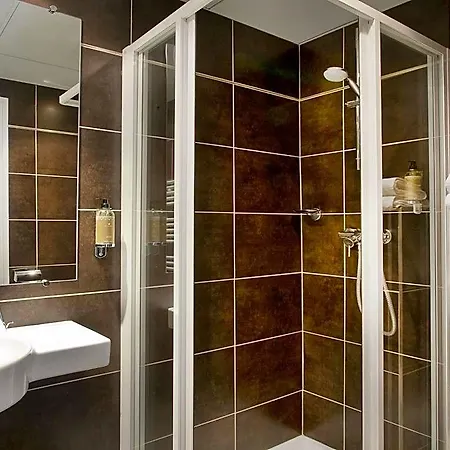 Du Eugène Hotel Paris