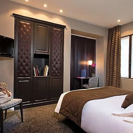 Du Eugène 3* Paris