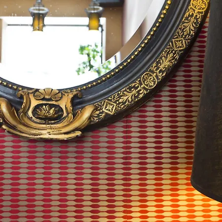 Hotel Du Eugene Paris